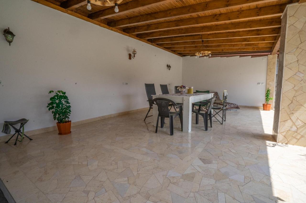 Doi Bujori Apartman Gyulafehérvár Kültér fotó